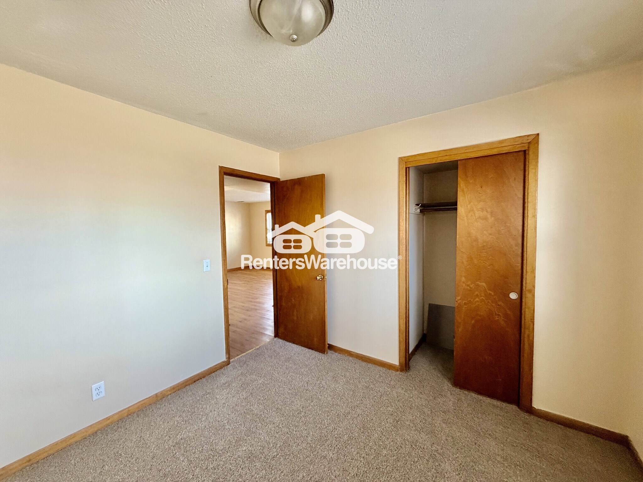 Building Photo - 303 S Madison St