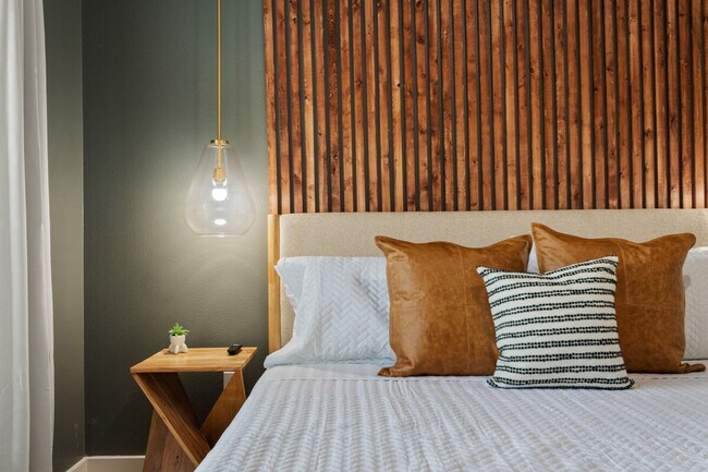 Building Photo - 8883 Candy Palm Rd