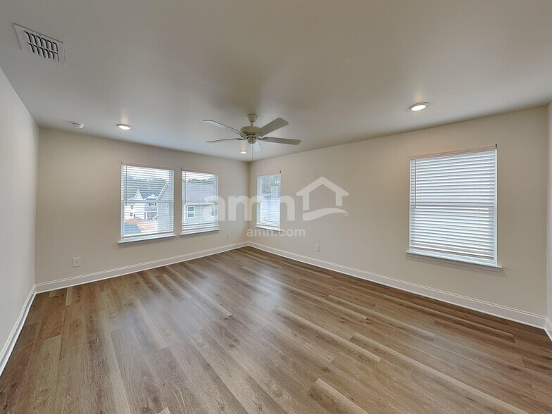 Building Photo - 3029 Ansley Place Rd