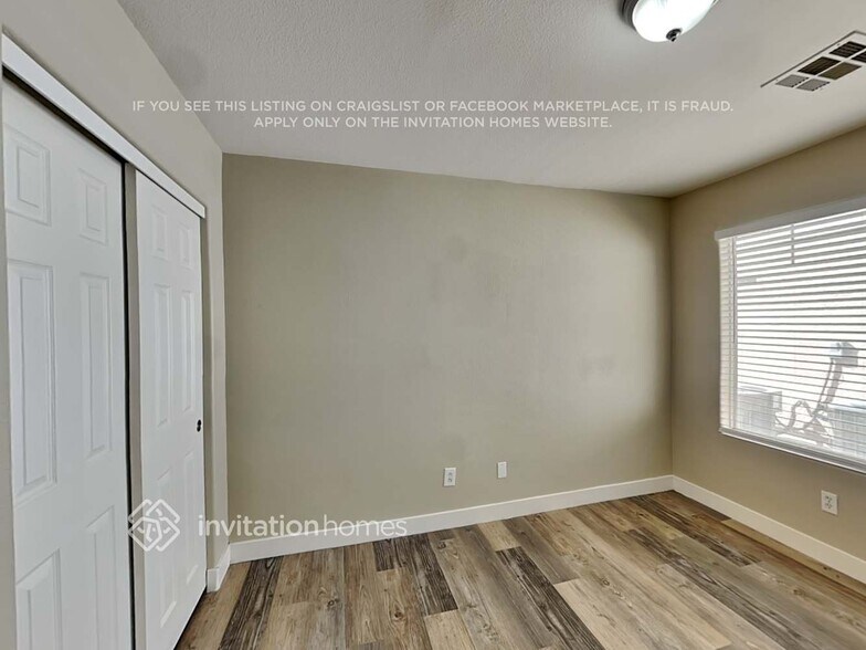 Building Photo - 426 Waterbrook Dr