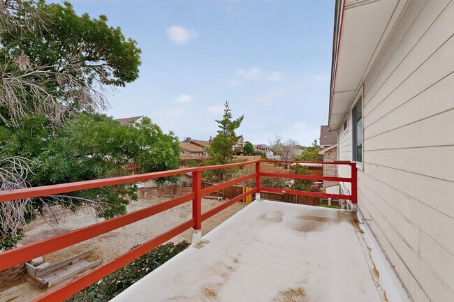 Building Photo - 7817 Sunrose Dr NW