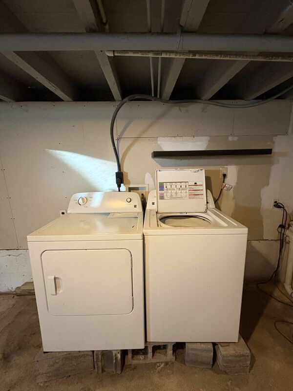 Building Photo - 2030 E Baltimore St