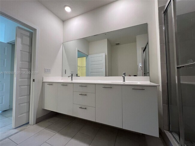 Building Photo - 8301 NW 41st St