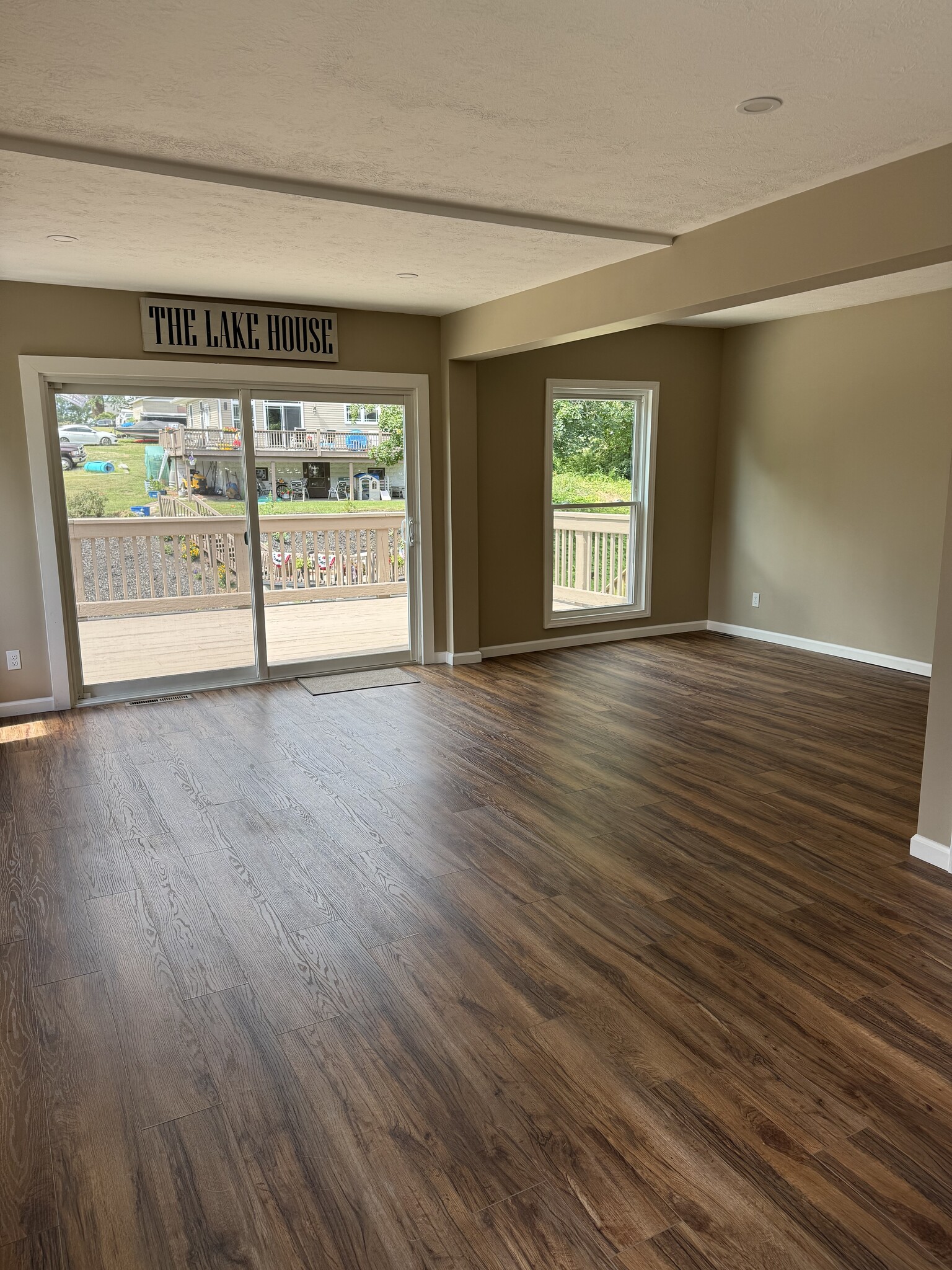 Building Photo - 3836 Edgepark Dr