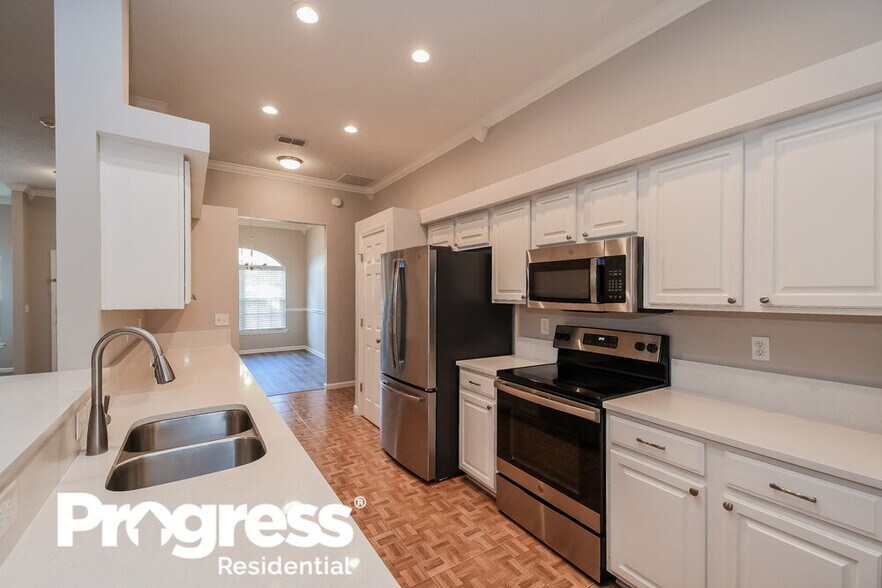 Building Photo - 2941 Turning Leaf Ln