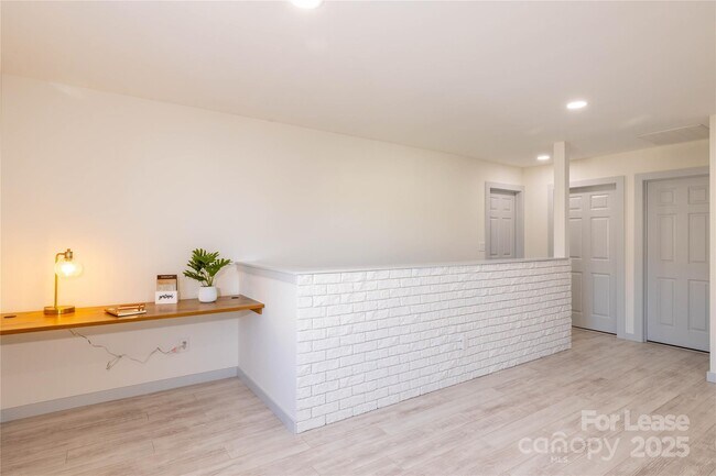 Building Photo - 1612 Beleek Ridge Lane
