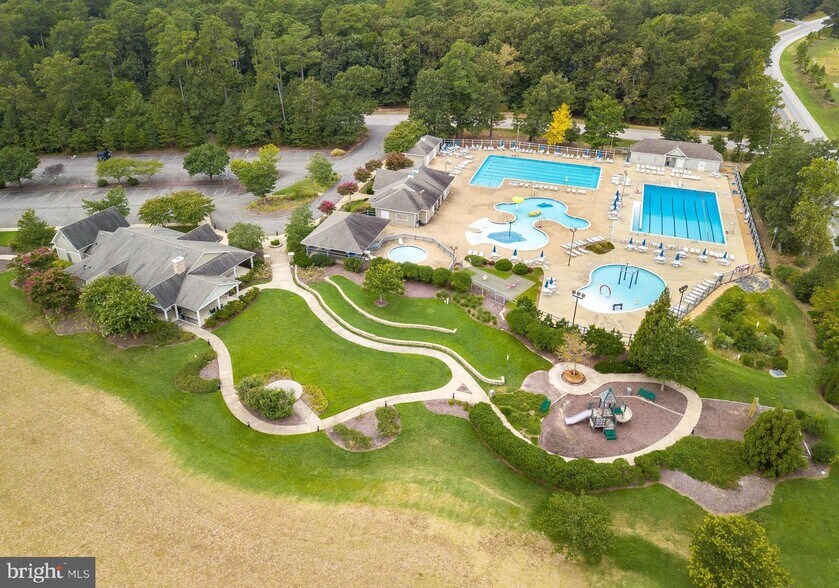 Building Photo - 44017 Swift Fox Dr