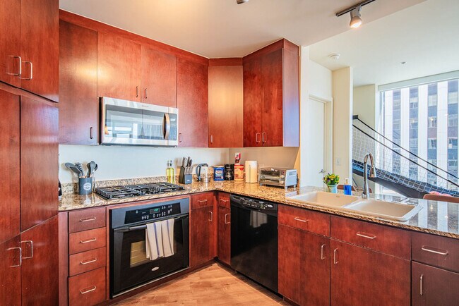 Building Photo - 44 W Monroe St