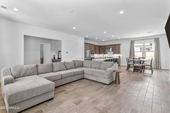 Building Photo - 17254 W Vacaville St