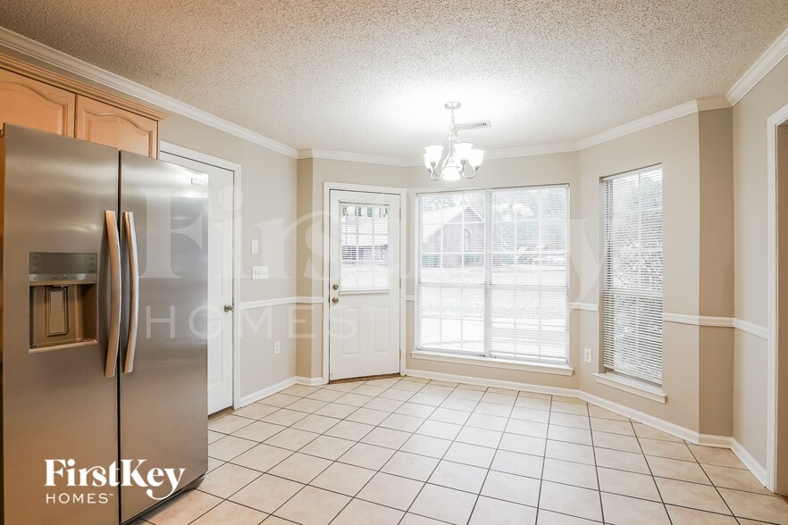 Building Photo - 152 Laurel Woods Dr