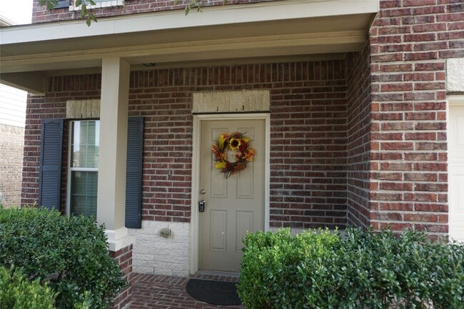 Building Photo - 22007 Silverfield Park Ln