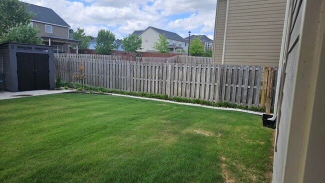Building Photo - 1303 Eldrick Ln