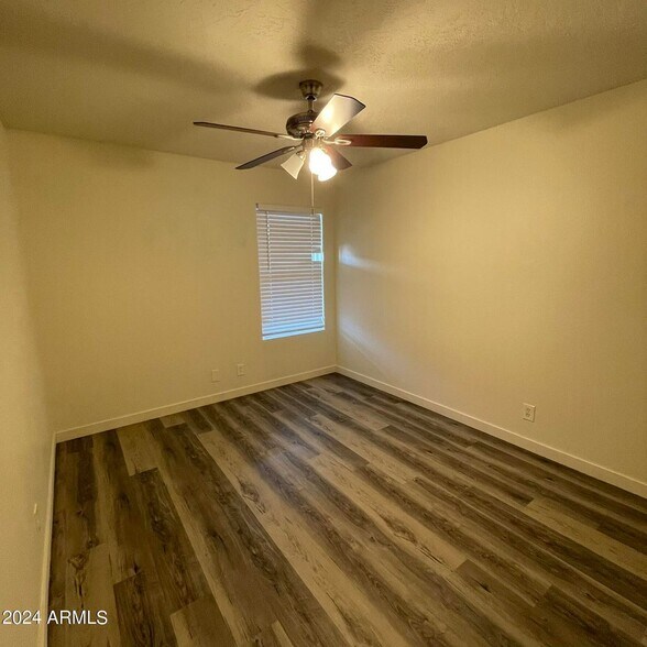 Building Photo - 6641 W Ocotillo Rd
