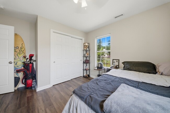 Building Photo - 4553 Shoshone Ct
