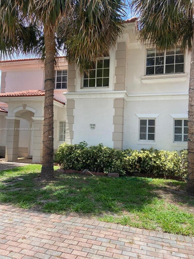 Primary Photo - 7289 NW 173rd Dr