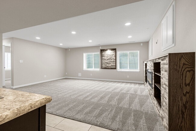 Building Photo - 4535 Star Ridge Dr