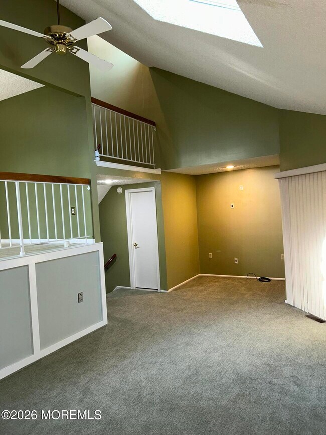 Building Photo - 316 Burntwood Trail