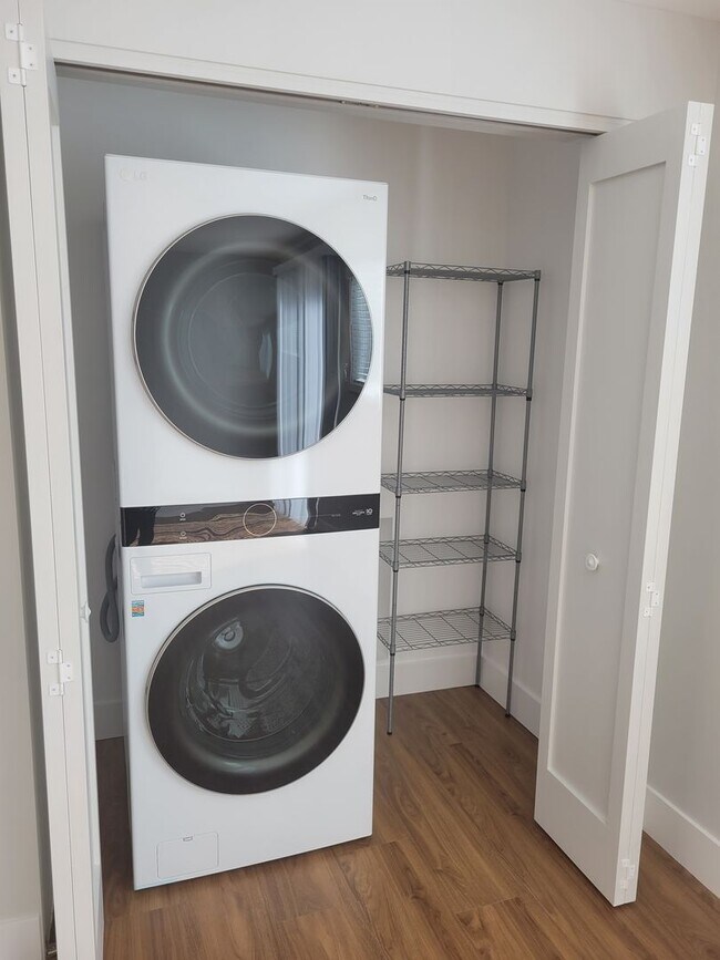 Building Photo - Namm Properties