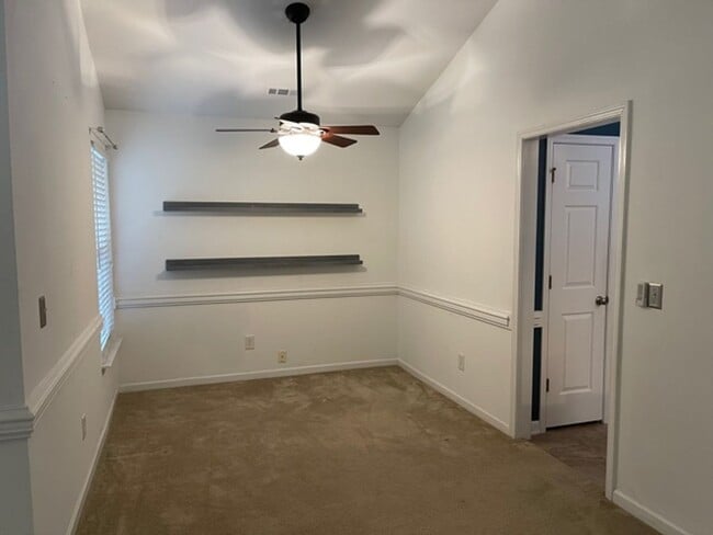 Building Photo - Whitsett / Walnut Crossing