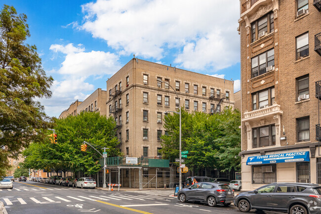 Building Photo - 80 Fort Washington Ave