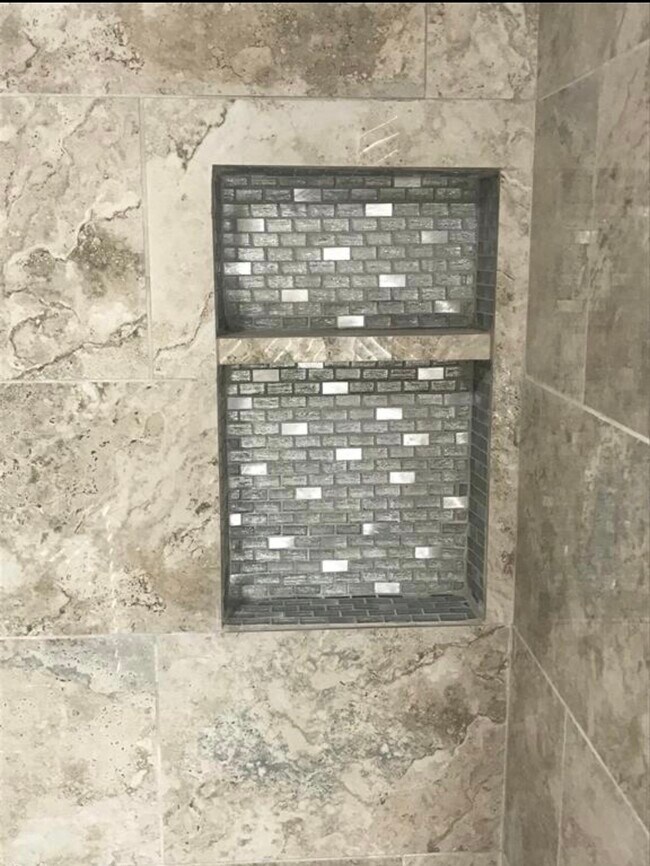 Building Photo - 2515 Jackson