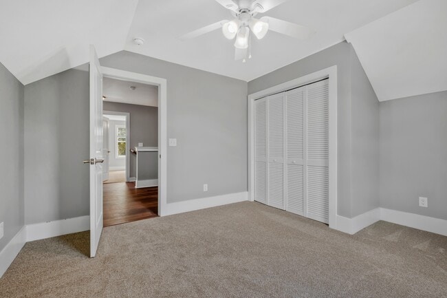 Building Photo - 203 Eastover St