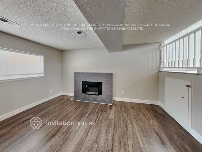 Building Photo - 21581 E Aberdeen Dr