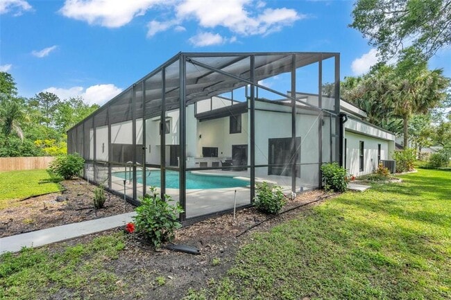 Building Photo - 4520 Pine Hollow Dr