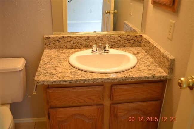 Building Photo - 5720 Marquita Ave