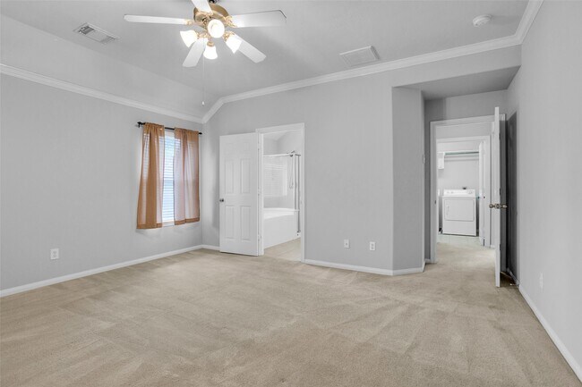 Building Photo - 26 Valewood Pl