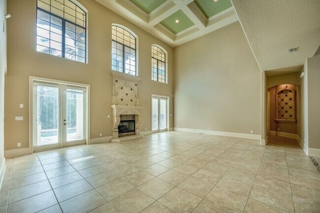 Building Photo - 1605 Kennesaw Dr