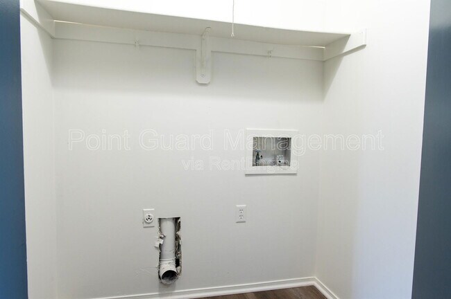 Building Photo - 5510 S Gold St