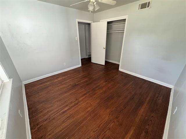 Building Photo - 2203 Tolosa Dr