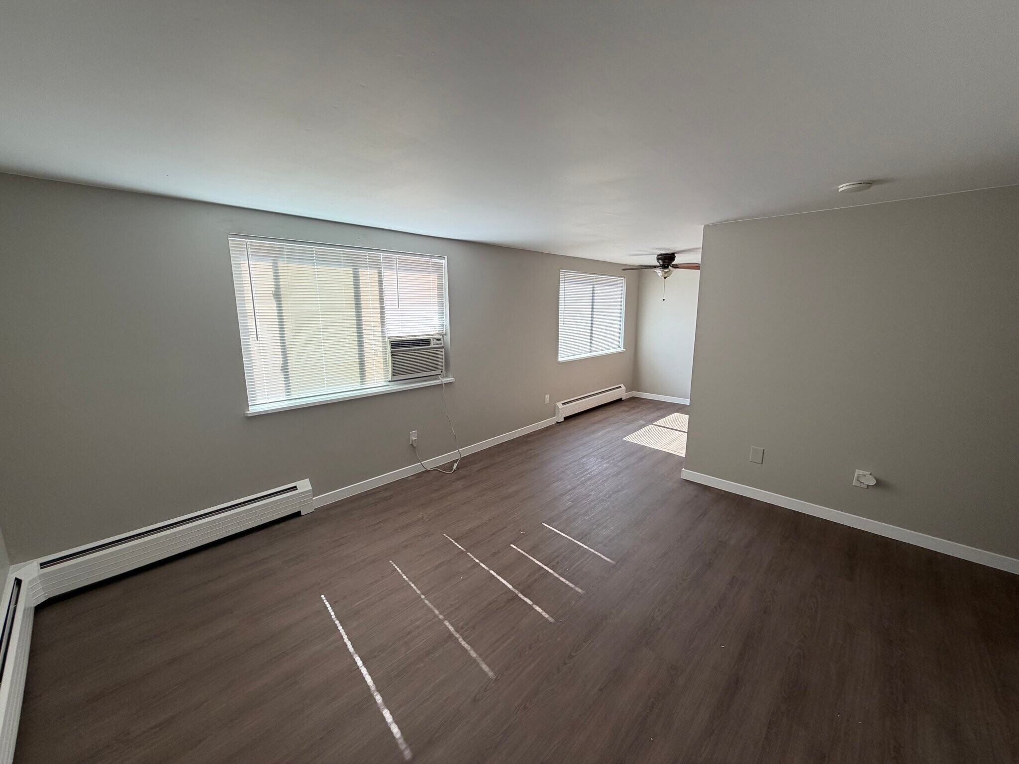 Building Photo - 4085 N Harlan St