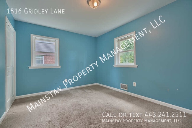 Building Photo - 1516 Gridley Ln