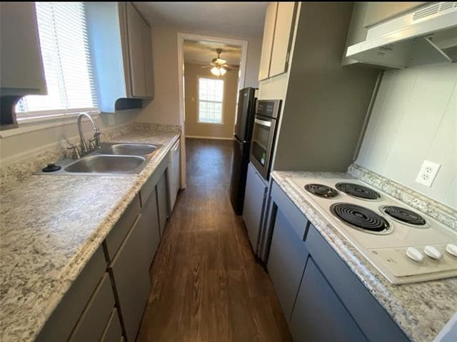 Building Photo - 6327 Walraven Cir