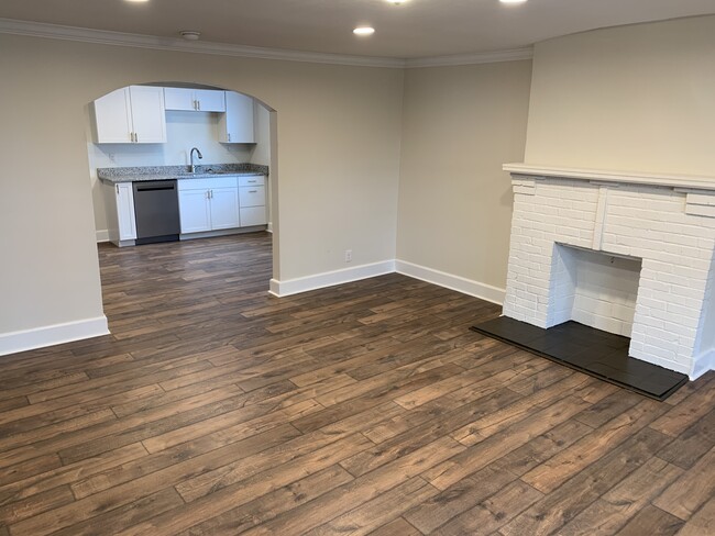 Living Room - 1936 Ivy St