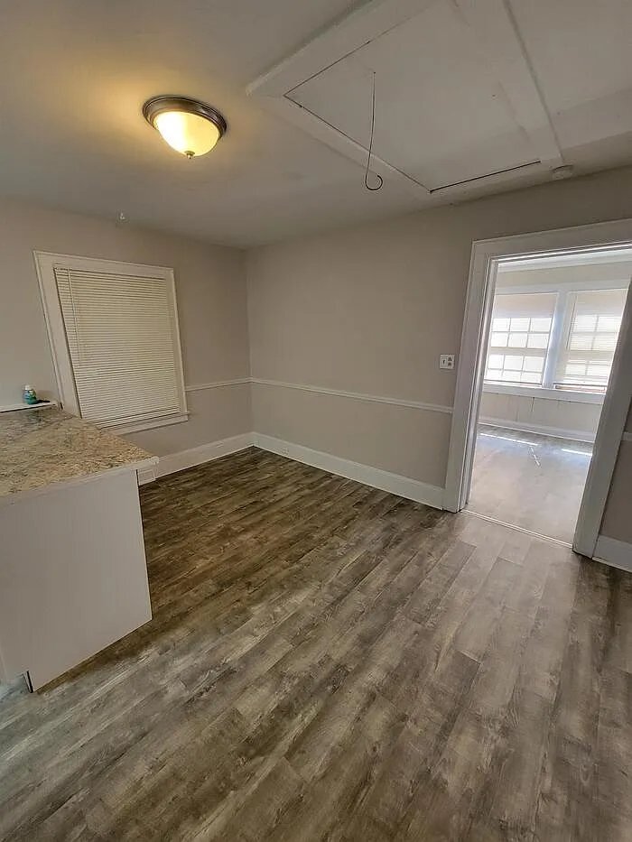 Building Photo - 318 Brevard St