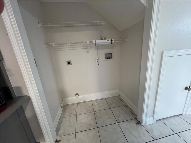 Building Photo - 2010 Snowbird Dr