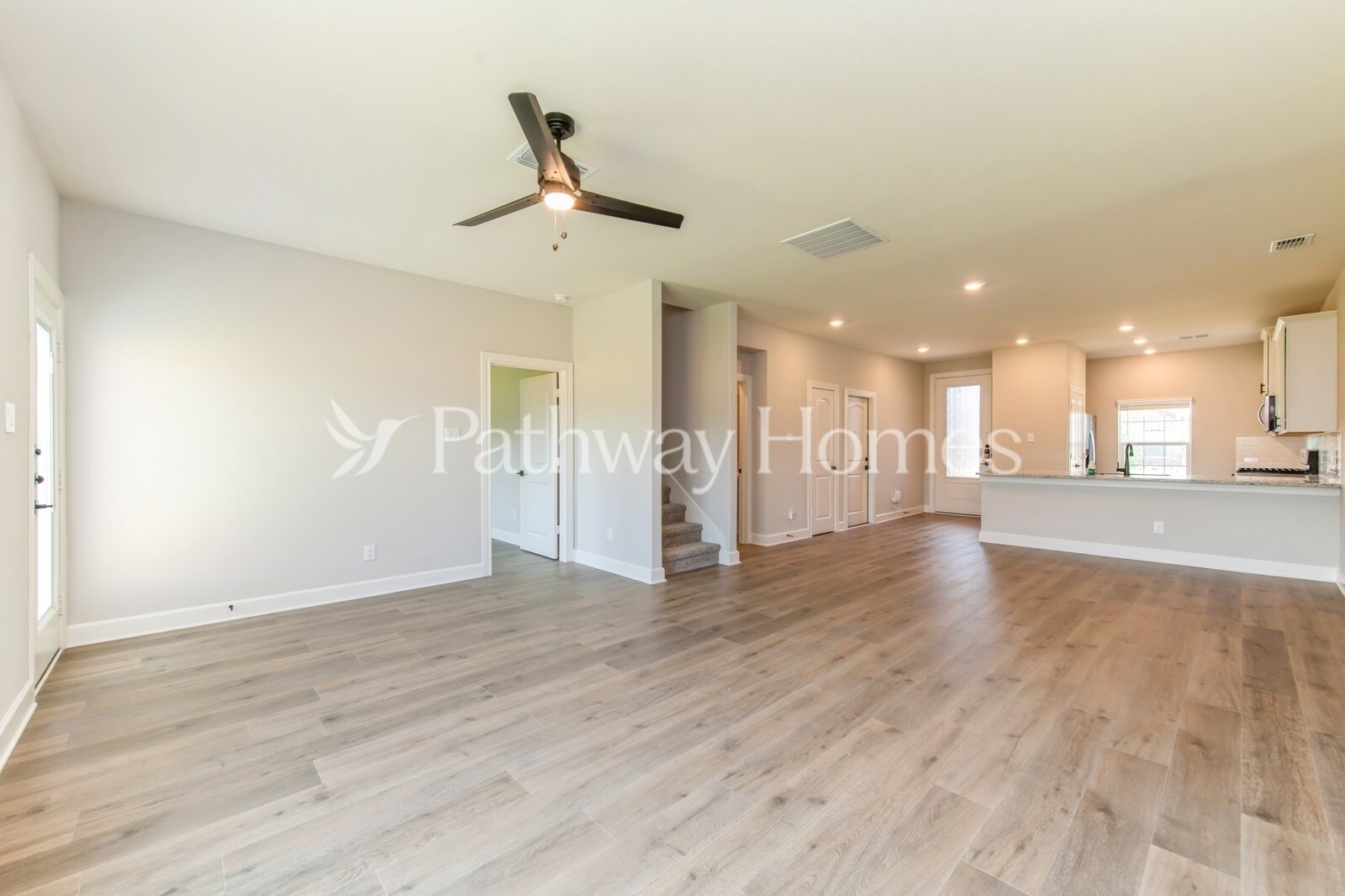 Building Photo - 619 Brookside Dr
