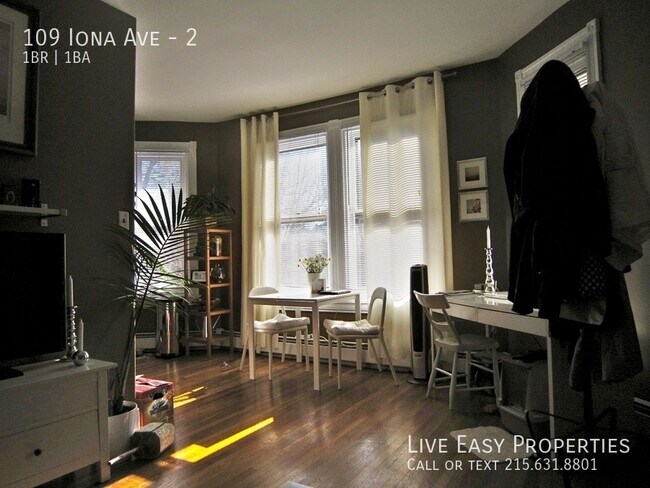Building Photo - 109 Iona Ave