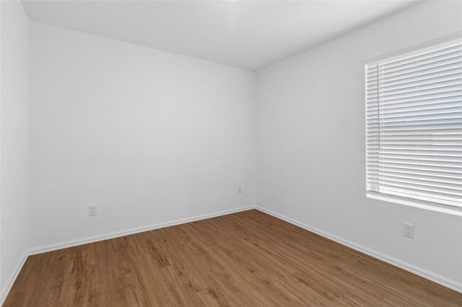 Building Photo - 727 Delany Cv Ct