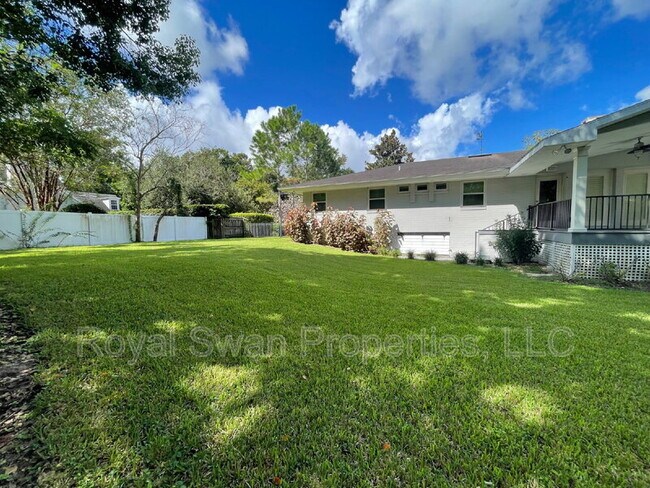 Building Photo - 2626 Nevada Rd