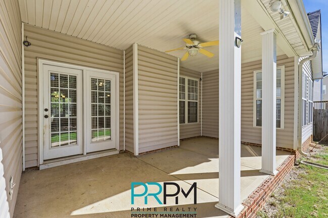 Building Photo - 5 Saybrook Rd