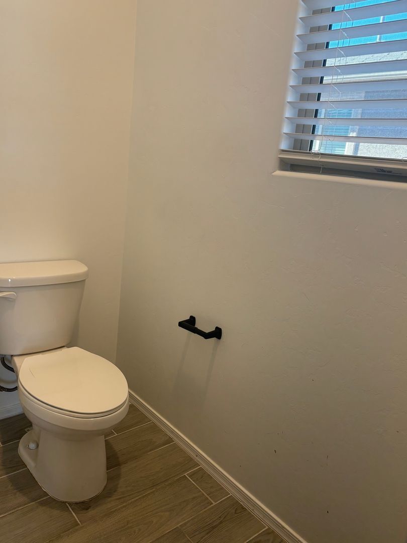 Building Photo - 21334 E Treasure Rd