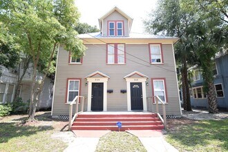 Building Photo - Charming 3 Bed 1.5 Bath Town Home for Rent...