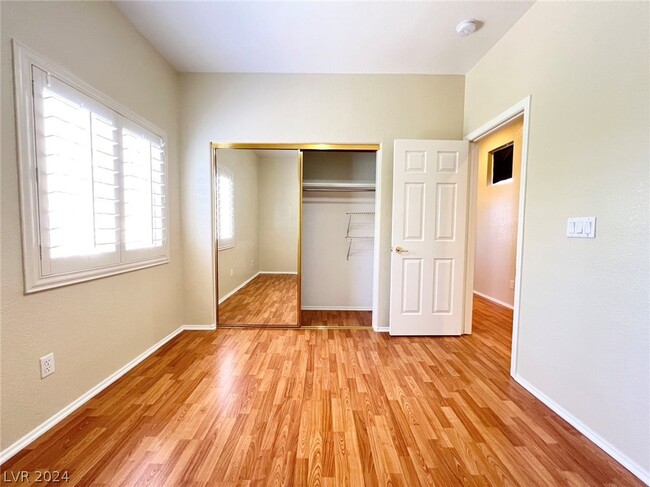 Building Photo - 2985 Panorama Ridge Dr