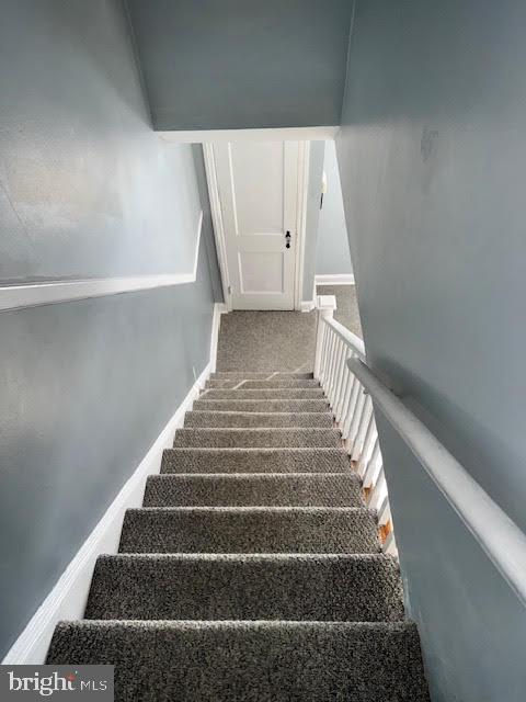 Building Photo - 5237 N Springfield Rd