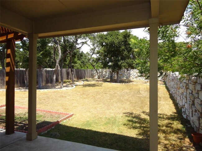 Building Photo - 6400 Antigo Ln
