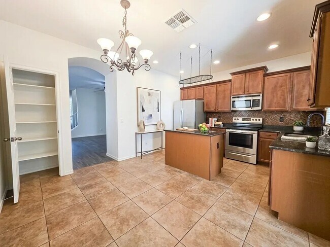 Building Photo - 19115 E Superstition Ct